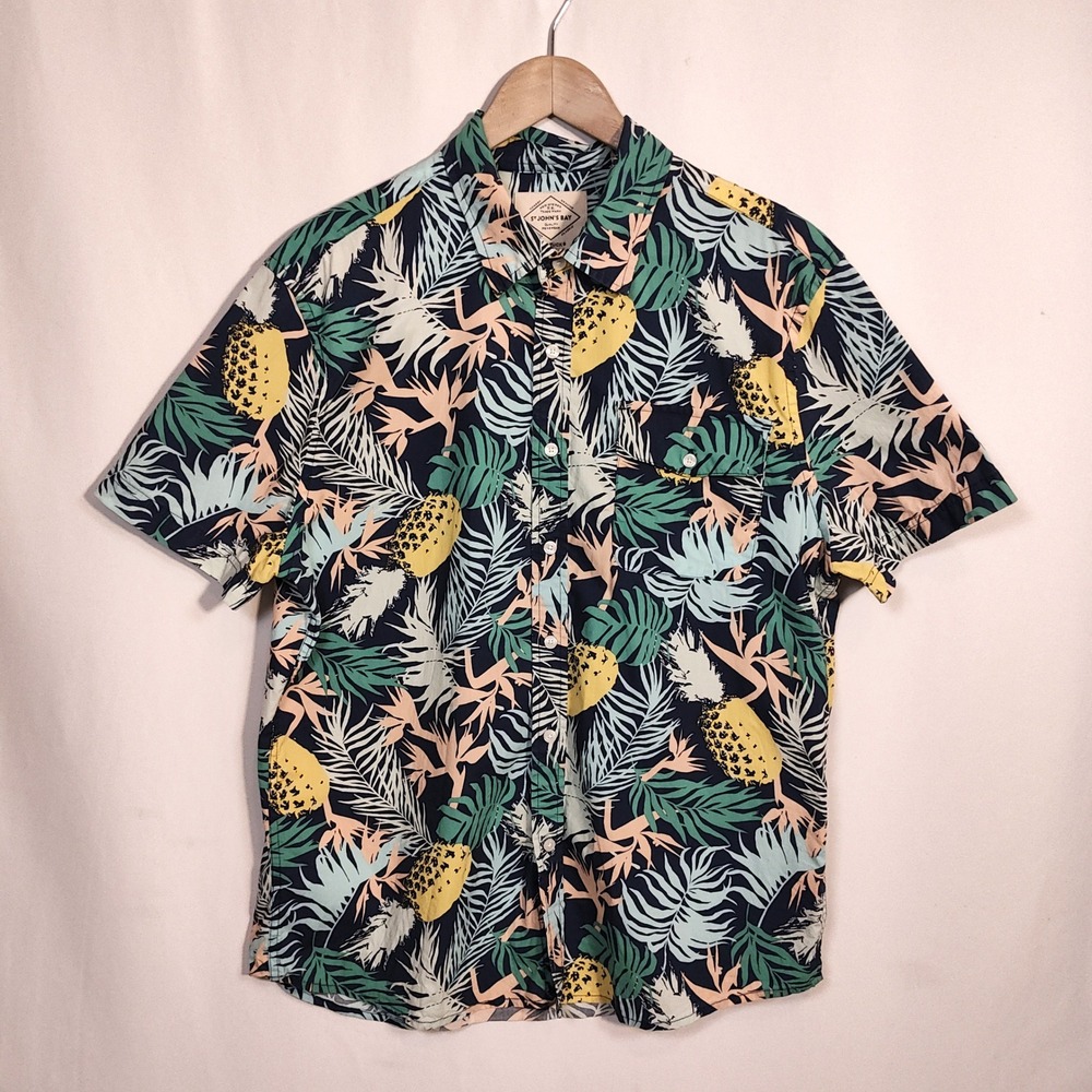 St John's Bay Shirt Men's Large Button Down Navy Blue Tropical No Tuck